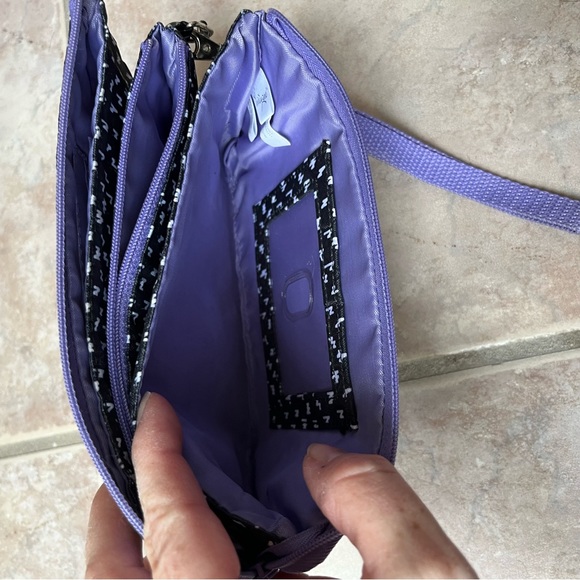 Thirty One Easy Going Wristlet | Lil’ Scribbles | Black & Purple | Clutch - Picture 3 of 9